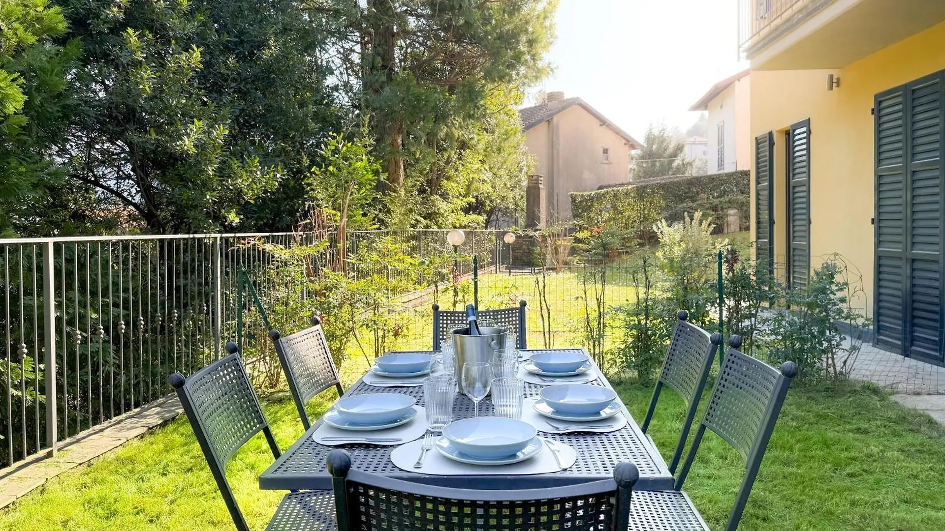 Feriehus Dimora Larianda - Private Parking And Garden Villa Laglio