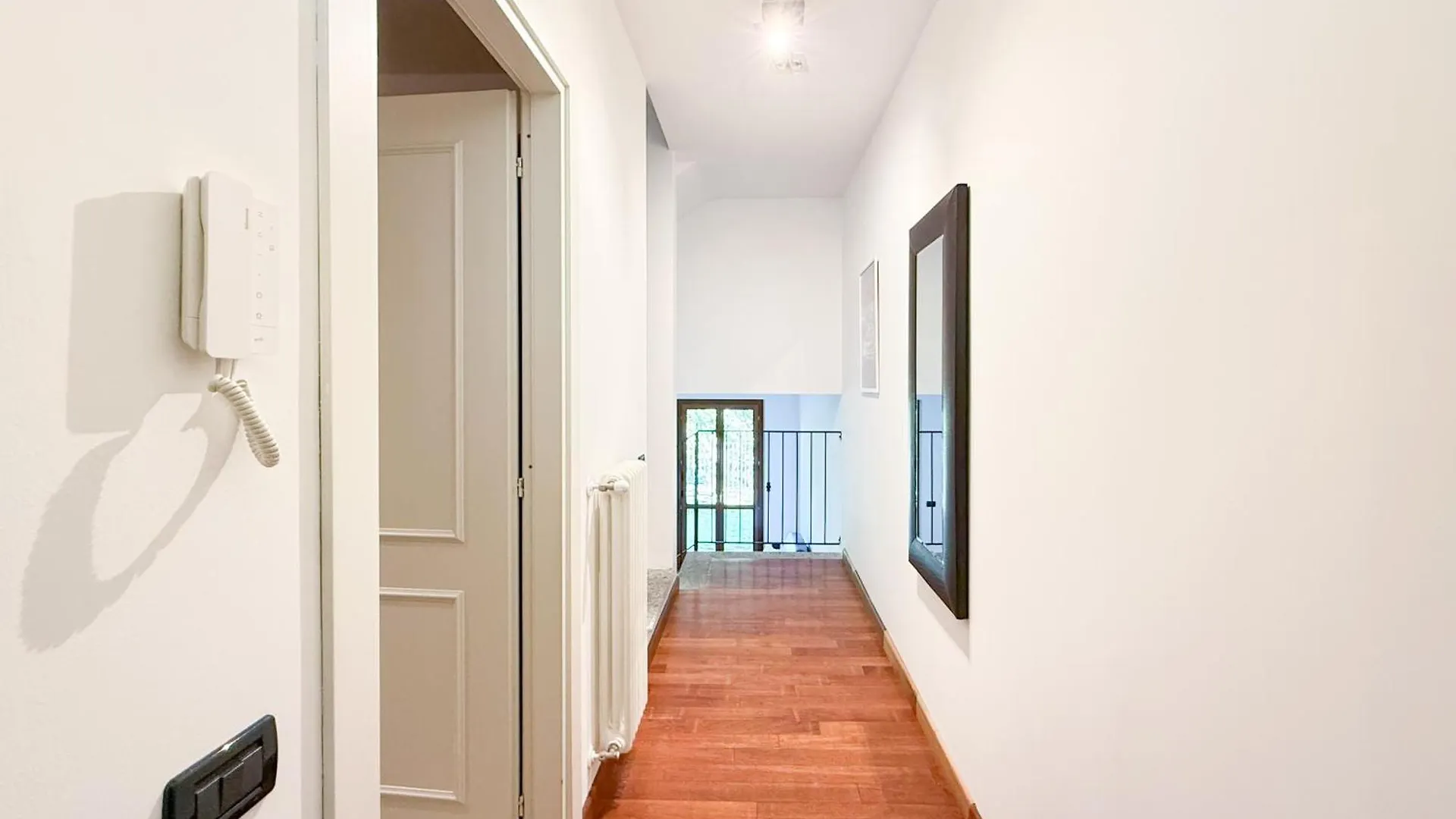 Dimora Larianda - Private Parking And Garden Villa Laglio 0*,