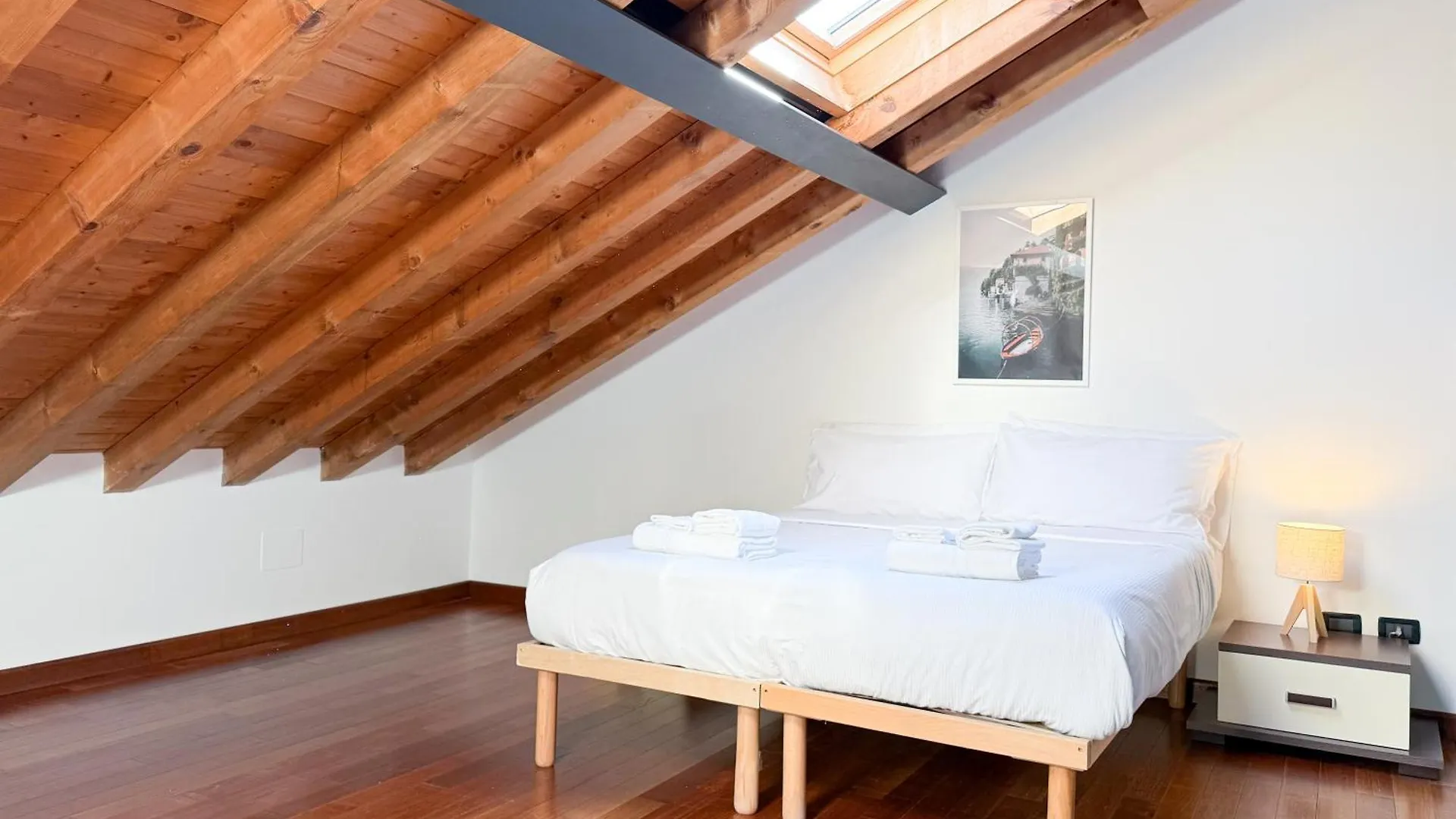 Hébergement de vacances Villa Dimora Larianda - Private Parking And Garden à Laglio Italie