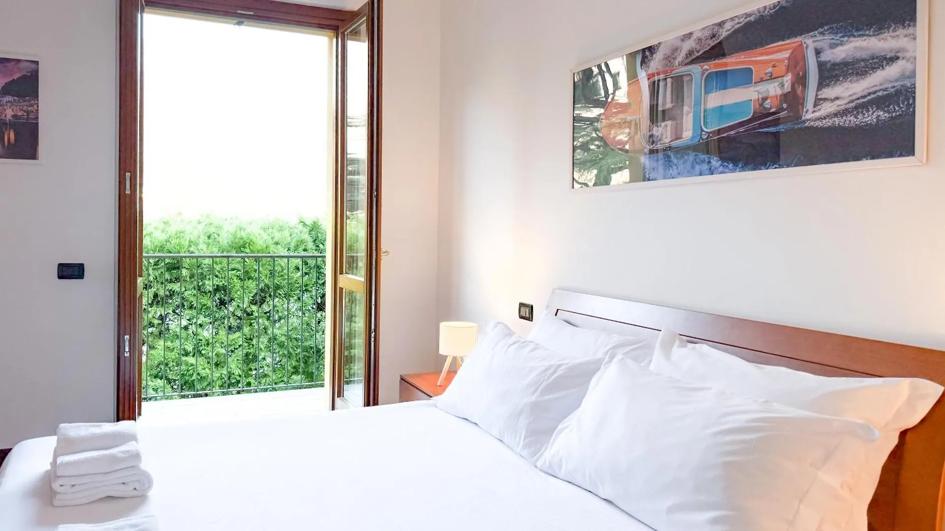 Villa Dimora Larianda - Private Parking And Garden Laglio